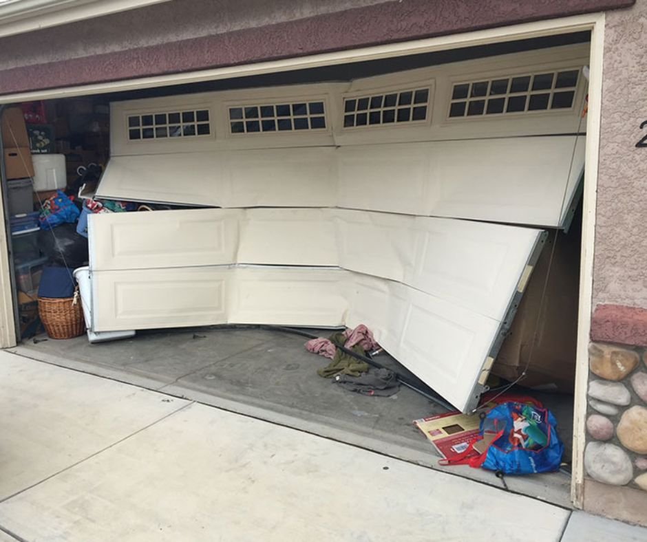 Emergency Garage Door Repair Aurora